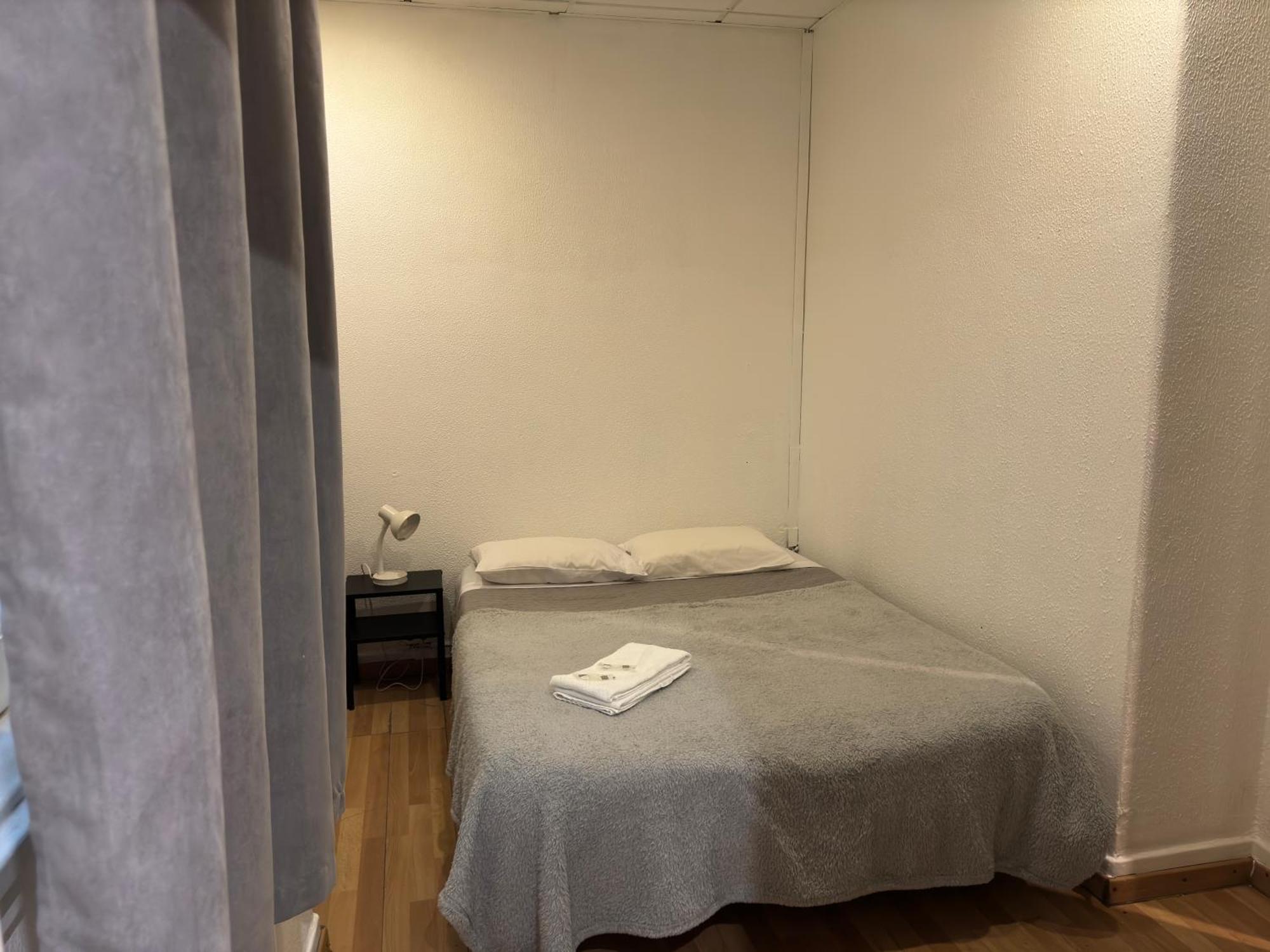 Peters Guesthouse Авейру Экстерьер фото